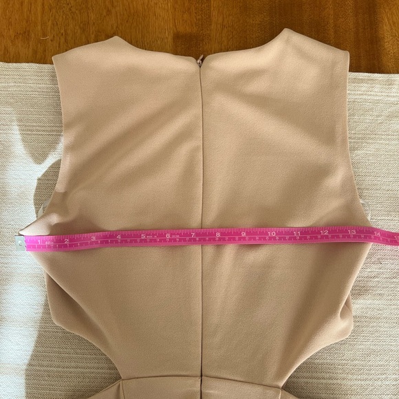 Lulu’s Utterly Smitten Blush Cutout Side Maxi Dress - Picture 6 of 7